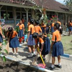 Cleaning Up the School gounds (ENP)